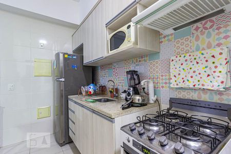 Apartamento para alugar com 93m², 2 quartos e 1 vagaCozinha