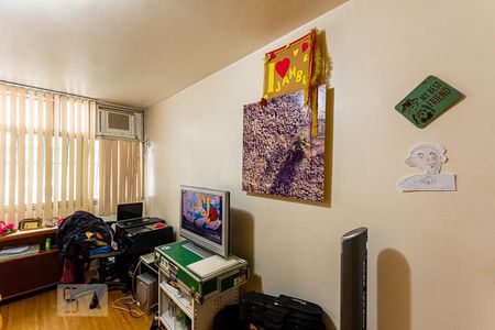 Apartamento à venda com 159m², 4 quartos e 1 vagaQuarto 2