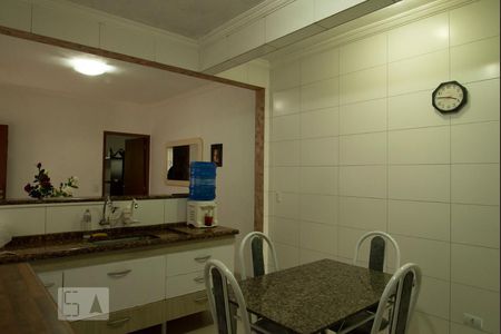 Casa para alugar com 125m², 2 quartos e 1 vaga Casa para alugar com 125m², 2 quartos e 1 vagaCozinha