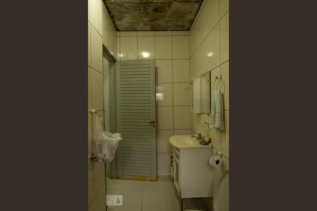 Casa para alugar com 125m², 2 quartos e 1 vaga Casa para alugar com 125m², 2 quartos e 1 vagaBanheiro