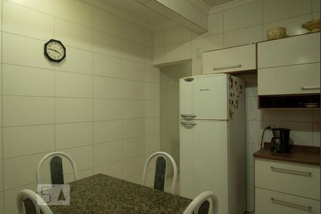 Casa para alugar com 125m², 2 quartos e 1 vaga Casa para alugar com 125m², 2 quartos e 1 vagaCozinha