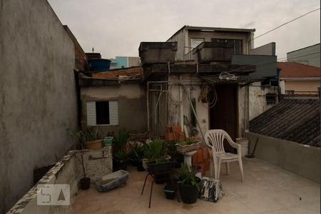 Casa para alugar com 125m², 2 quartos e 1 vaga Casa para alugar com 125m², 2 quartos e 1 vagaTerraço