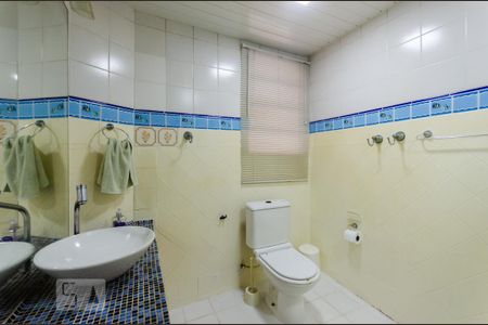 Apartamento para alugar com 96m², 2 quartos e 1 vaga Apartamento para alugar com 96m², 2 quartos e 1 vagaBanheiro