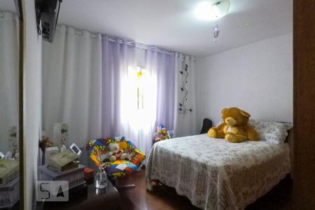 Casa à venda com 200m², 3 quartos e 2 vagas Casa à venda com 200m², 3 quartos e 2 vagasQuarto 3