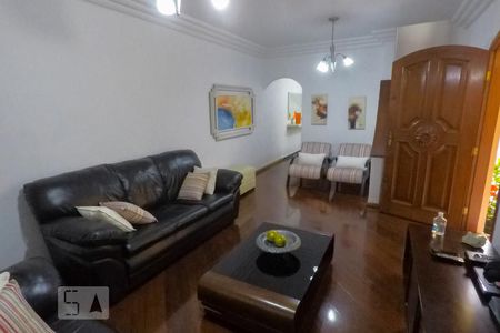 Sala de casa à venda com 3 quartos, 200m² em Jardim Santa Emília, São Paulo