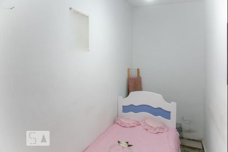 Quarto 2 de casa à venda com 3 quartos, 90m² em Vila Corberi, São Paulo