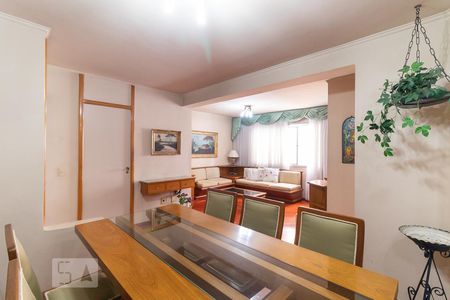 Apartamento à venda com 86m², 2 quartos e 1 vagaSala