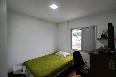 Apartamento à venda com 80m², 3 quartos e 2 vagasQuarto 2