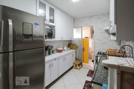 Apartamento à venda com 80m², 3 quartos e 2 vagasCozinha