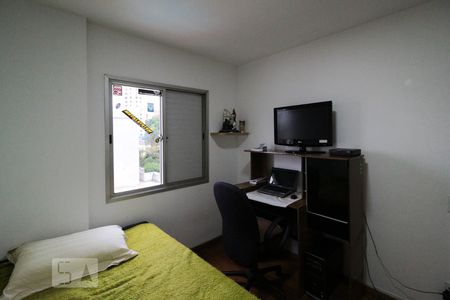 Apartamento à venda com 80m², 3 quartos e 2 vagasQuarto 2