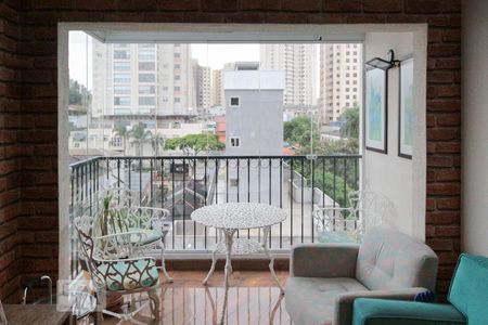 Apartamento à venda com 80m², 3 quartos e 2 vagasVaranda