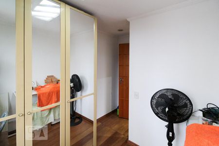 Apartamento à venda com 80m², 3 quartos e 2 vagasQuarto 2