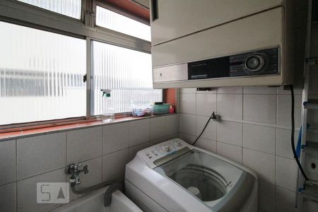 Apartamento à venda com 80m², 3 quartos e 2 vagasÁrea de serviço