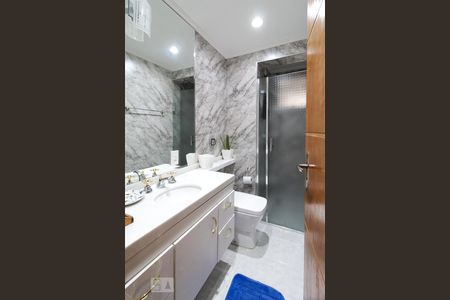 Apartamento à venda com 80m², 3 quartos e 2 vagasBanheiro