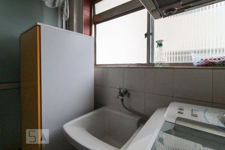 Apartamento à venda com 80m², 3 quartos e 2 vagasÁrea de serviço