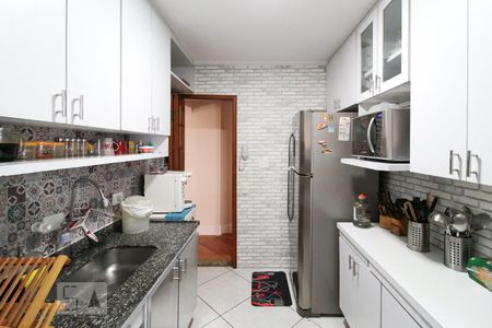 Apartamento à venda com 80m², 3 quartos e 2 vagasCozinha