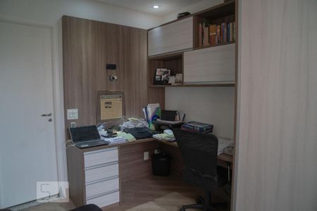 Apartamento à venda com 126m², 3 quartos e 2 vagasEscritório