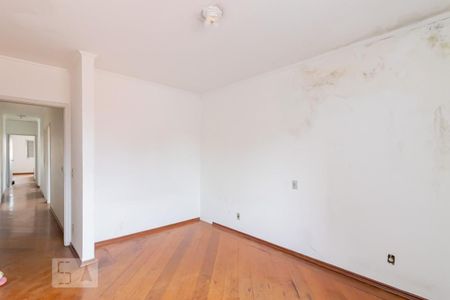 Casa à venda com 200m², 3 quartos e 2 vagasQuarto 2