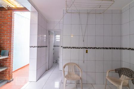 Casa à venda com 200m², 3 quartos e 2 vagasÁrea de Serviço
