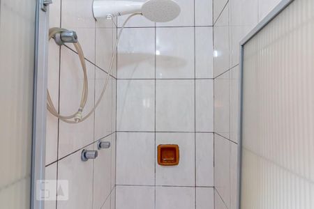 Casa à venda com 200m², 3 quartos e 2 vagasBanheiro da Suíte