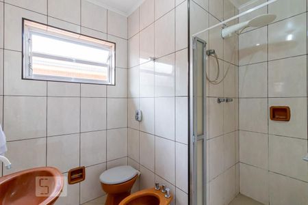 Casa à venda com 200m², 3 quartos e 2 vagasBanheiro da Suíte