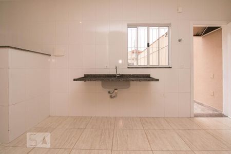 Sala / Cozinha de casa de condomínio para alugar com 2 quartos, 65m² em Vila Libanesa, São Paulo