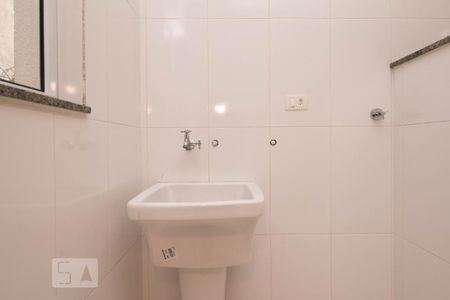 Casa de condomínio para alugar com 65m², 2 quartos e 1 vaga Casa de condomínio para alugar com 65m², 2 quartos e 1 vagaÁrea de Serviço