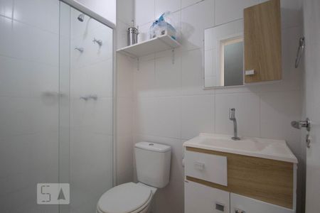 Apartamento para alugar com 46m², 2 quartos e 1 vaga Apartamento para alugar com 46m², 2 quartos e 1 vagaBanheiro