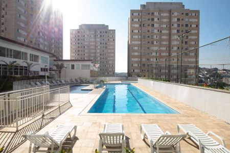 Apartamento para alugar com 46m², 2 quartos e 1 vaga Apartamento para alugar com 46m², 2 quartos e 1 vagaÁrea comum - Piscina
