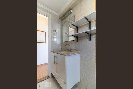 Apartamento à venda com 50m², 1 quarto e 1 vagaBanheiro - Armários