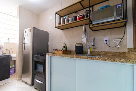 Apartamento à venda com 40m², 1 quarto e sem vaga Apartamento à venda com 40m², 1 quarto e sem vagaCozinha e Área de Serviço