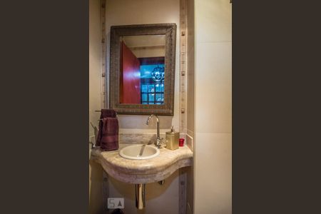 Apartamento à venda com 160m², 4 quartos e 2 vagas Apartamento à venda com 160m², 4 quartos e 2 vagasLavabo