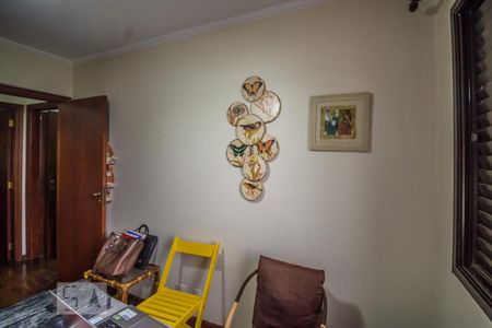 Apartamento à venda com 160m², 4 quartos e 2 vagas Apartamento à venda com 160m², 4 quartos e 2 vagasQuarto