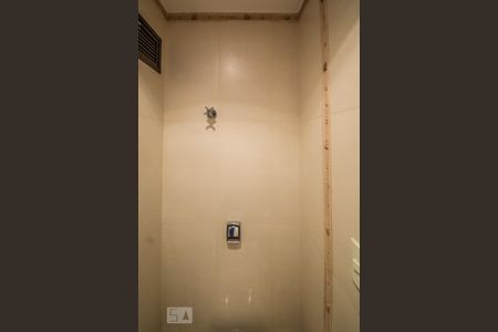 Apartamento à venda com 160m², 4 quartos e 2 vagas Apartamento à venda com 160m², 4 quartos e 2 vagasLavabo