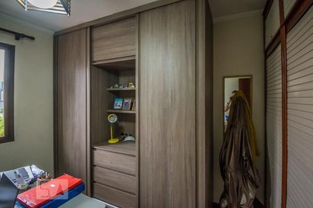 Apartamento à venda com 160m², 4 quartos e 2 vagas Apartamento à venda com 160m², 4 quartos e 2 vagasQuarto