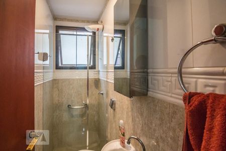 Apartamento à venda com 160m², 4 quartos e 2 vagas Apartamento à venda com 160m², 4 quartos e 2 vagasBanheiro de Serviço