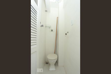 Apartamento à venda com 104m², 3 quartos e sem vagaBanheiro de Serviço