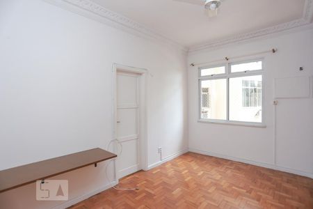 Quarto 1 de apartamento para alugar com 3 quartos, 104m² em Praça da Bandeira, Rio de Janeiro
