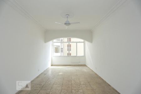 Sala de apartamento para alugar com 3 quartos, 104m² em Praça da Bandeira, Rio de Janeiro