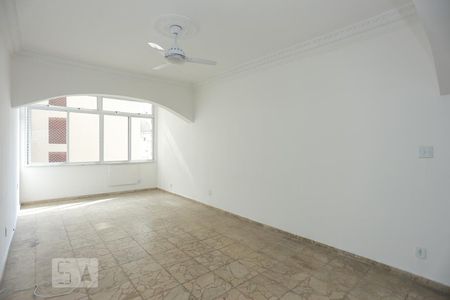 Sala de apartamento para alugar com 3 quartos, 104m² em Praça da Bandeira, Rio de Janeiro