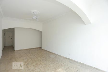 Sala de apartamento para alugar com 3 quartos, 104m² em Praça da Bandeira, Rio de Janeiro