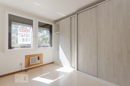 Apartamento à venda com 101m², 3 quartos e 2 vagas Apartamento à venda com 101m², 3 quartos e 2 vagasSuíte