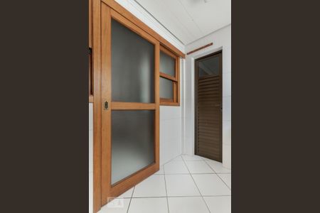 Apartamento à venda com 101m², 3 quartos e 2 vagas Apartamento à venda com 101m², 3 quartos e 2 vagasÁrea de Serviço