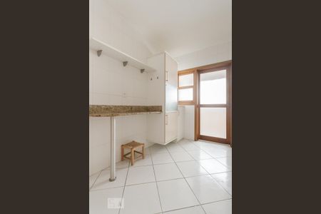 Apartamento à venda com 101m², 3 quartos e 2 vagas Apartamento à venda com 101m², 3 quartos e 2 vagasCozinha