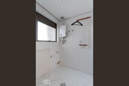 Apartamento à venda com 101m², 3 quartos e 2 vagas Apartamento à venda com 101m², 3 quartos e 2 vagasÁrea de Serviço