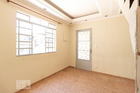 Sala de casa para alugar com 2 quartos, 55m² em Jardim Peri, São Paulo