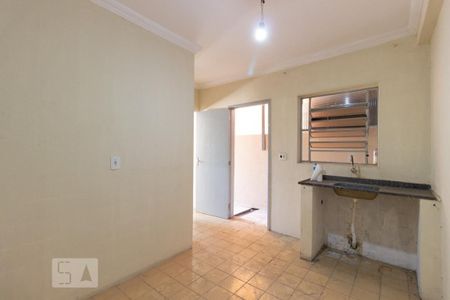 Casa para alugar com 55m², 2 quartos e 1 vagaCozinha