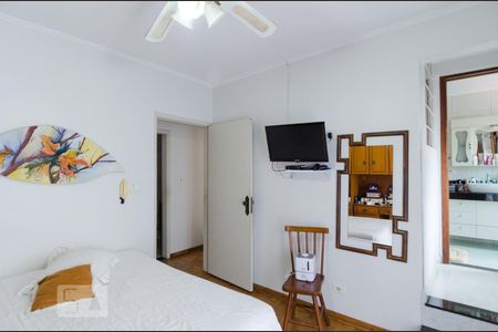 Quarto da suíte de casa à venda com 2 quartos, 160m² em Santa Terezinha, São Bernardo do Campo