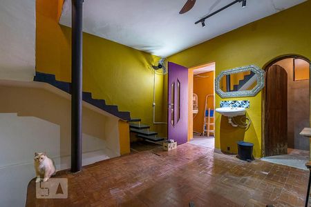 Quarto de casa de condomínio para alugar com 1 quarto, 70m² em Cerqueira César, São Paulo