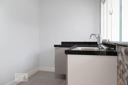 Casa para alugar com 75m², 2 quartos e 1 vagaCozinha